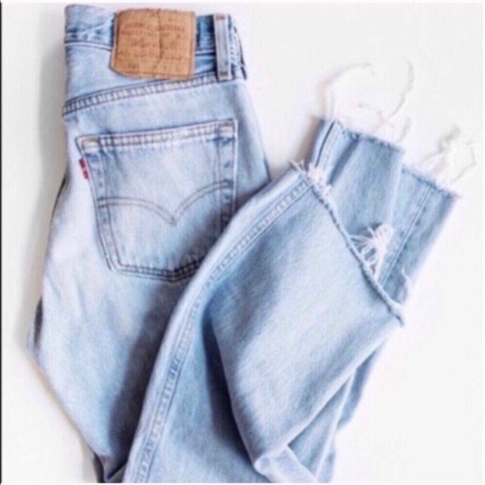Vintage High Waist Raw Hem Levi's